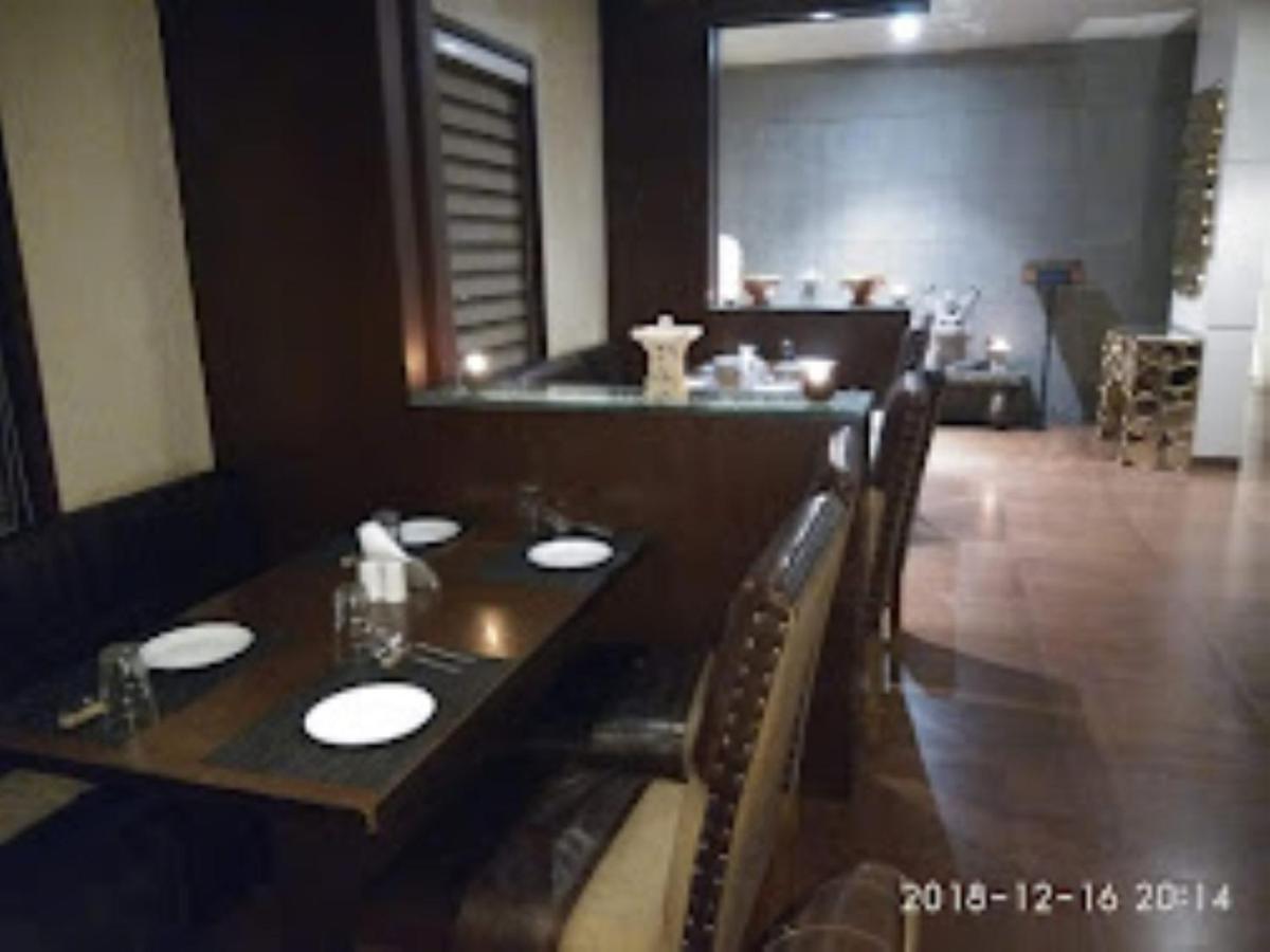 Hotel Sai Saya,Нашик Екстер'єр фото